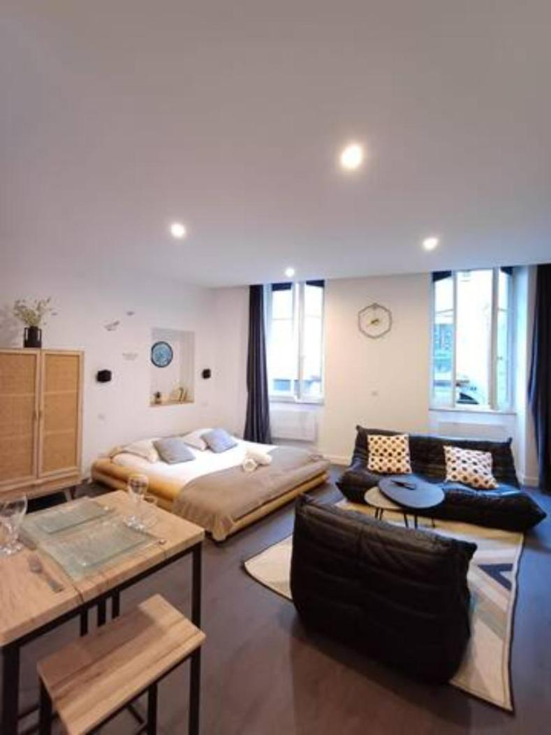 Le Sainte Claire - Majord'Home Annecy Centre Eksteriør bilde